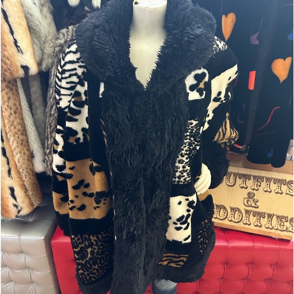 Olympia Animal Print Panels Viintage Faux Fur Coat - Picture 3 of 6
